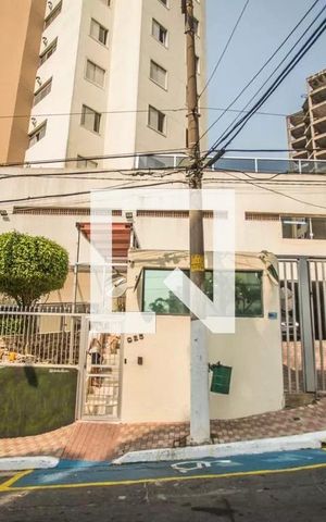 Apartamento à venda com 70m², 3 quartos e 1 vaga Apartamento à venda com 70m², 3 quartos e 1 vagaFachada e portaria