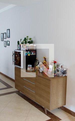 Casa à venda com 166m², 3 quartos e 3 vagassala