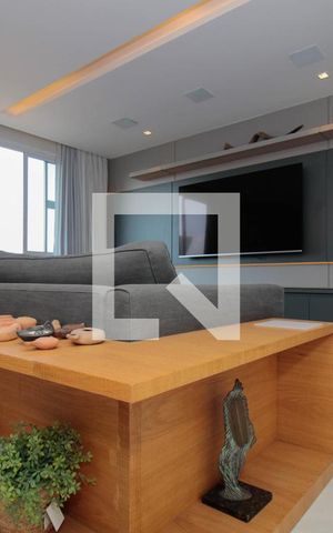 Apartamento à venda com 165m², 3 quartos e 1 vaga Apartamento à venda com 165m², 3 quartos e 1 vagaSala