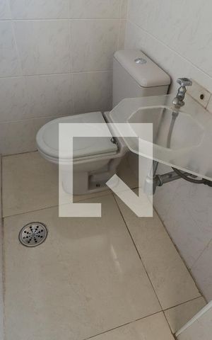 Apartamento à venda com 450m², 4 quartos e 5 vagasBanheiro da Piscina