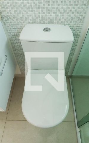 Apartamento à venda com 450m², 4 quartos e 5 vagasBanheiro 2 da Suíte 3