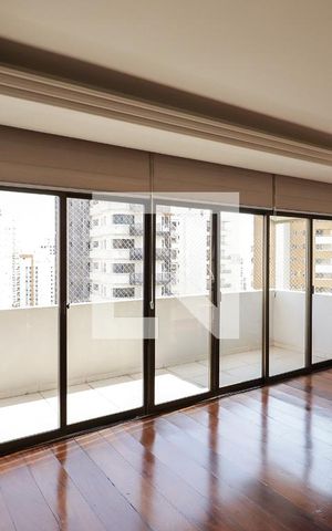Apartamento à venda com 450m², 4 quartos e 5 vagasSala 2