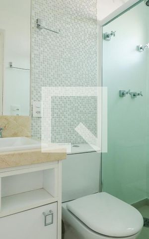 Apartamento à venda com 450m², 4 quartos e 5 vagasBanheiro 2 da Suíte 3