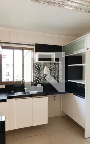Apartamento à venda com 450m², 4 quartos e 5 vagasCozinha