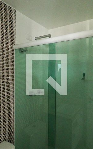 Apartamento à venda com 450m², 4 quartos e 5 vagasBanheiro da Suíte 1