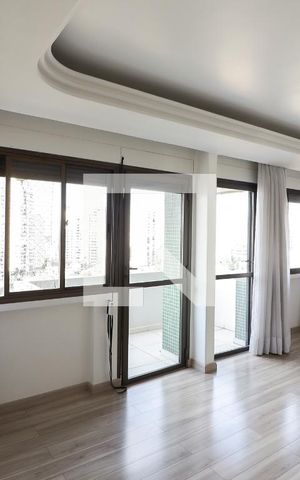 Apartamento à venda com 450m², 4 quartos e 5 vagasSuíte 3