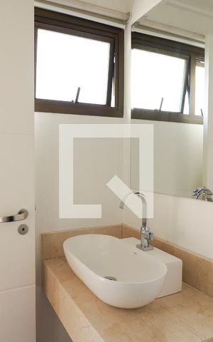 Apartamento à venda com 450m², 4 quartos e 5 vagasLavabo da Sala 2