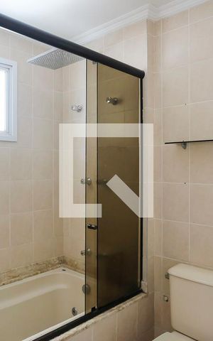 Apartamento para alugar com 92m², 3 quartos e 2 vagasBanheiro da suíte