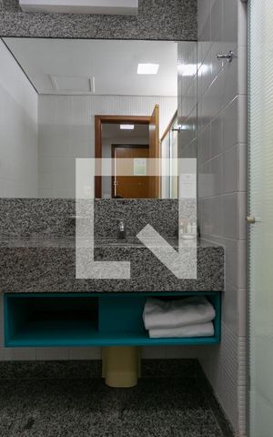Studio à venda com 27m², 1 quarto e 1 vaga Studio à venda com 27m², 1 quarto e 1 vagaStudio
