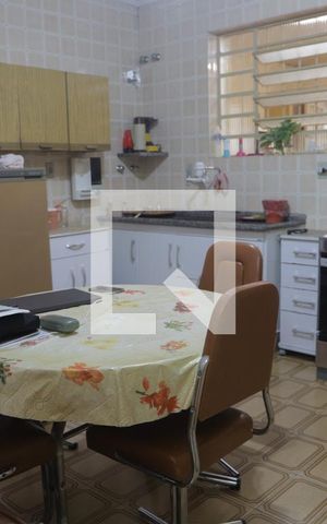 Casa à venda com 115m², 2 quartos e 1 vagaCozinha