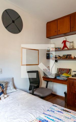Casa à venda com 222m², 3 quartos e 2 vagasSuíte 3