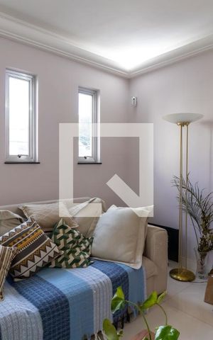 Casa à venda com 222m², 3 quartos e 2 vagasSala de Estar