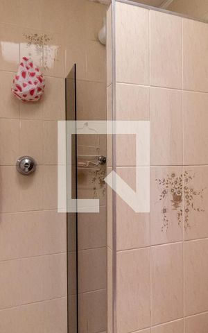 Casa à venda com 222m², 3 quartos e 2 vagasBanheiro da Suíte 1