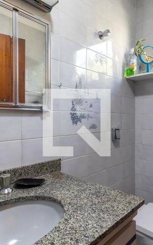 Casa à venda com 222m², 3 quartos e 2 vagasBanheiro da Suíte 3