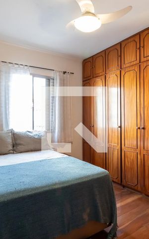 Casa à venda com 222m², 3 quartos e 2 vagasSuíte 2