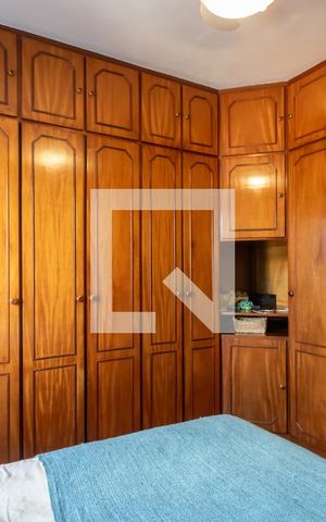 Casa à venda com 222m², 3 quartos e 2 vagasSuíte 2