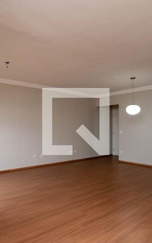 Apartamento à venda com 85m², 2 quartos e 2 vagas Apartamento à venda com 85m², 2 quartos e 2 vagasSala