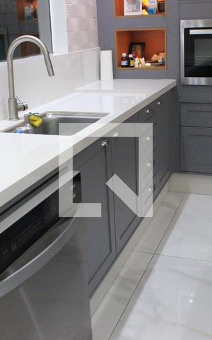 Casa à venda com 200m², 3 quartos e 2 vagasCozinha
