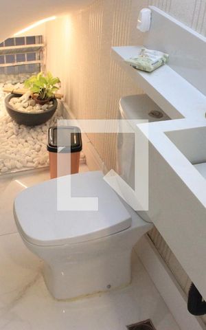 Casa à venda com 200m², 3 quartos e 2 vagasLavabo