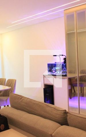Casa à venda com 200m², 3 quartos e 2 vagasSala