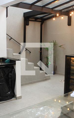 Casa à venda com 200m², 3 quartos e 2 vagasLavanderia