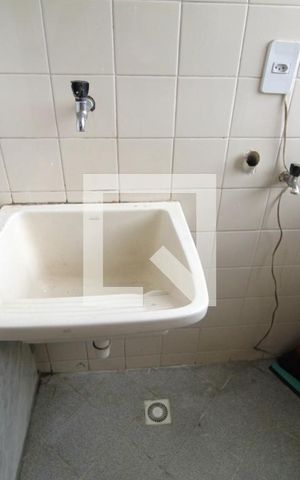 Apartamento para alugar com 50m², 2 quartos e 1 vaga Apartamento para alugar com 50m², 2 quartos e 1 vagaÁrea de Serviço