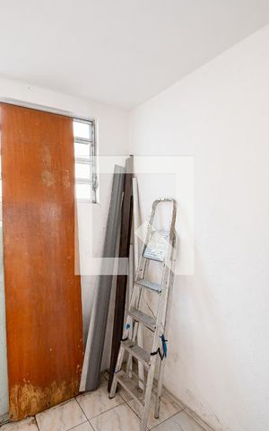 Casa à venda com 140m², 3 quartos e 2 vagas Casa à venda com 140m², 3 quartos e 2 vagasQuarto de Serviço