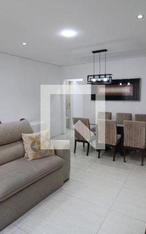 Casa à venda com 230m², 4 quartos e 3 vagasSala