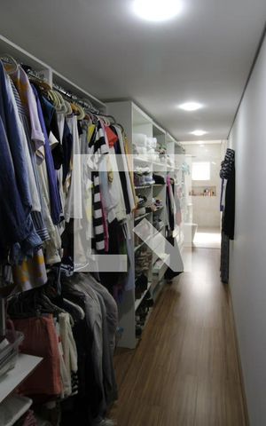 Casa à venda com 230m², 4 quartos e 3 vagasBanheiro 2