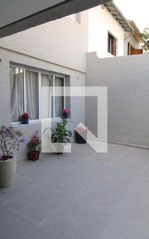 Casa à venda com 230m², 4 quartos e 3 vagasÁrea Comum