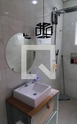 Casa à venda com 230m², 4 quartos e 3 vagasBanheiro 2