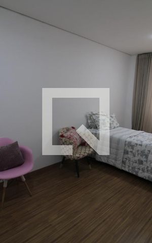 Casa à venda com 230m², 4 quartos e 3 vagasQuarto 2