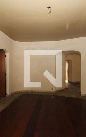 Apartamento à venda com 355m², 4 quartos e 3 vagasSala