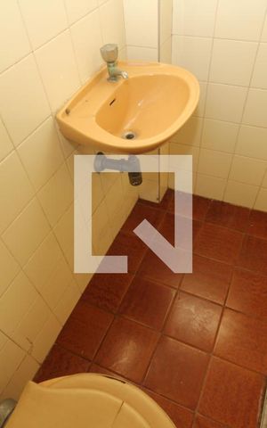 Apartamento à venda com 355m², 4 quartos e 3 vagasBanheiro de Serviço