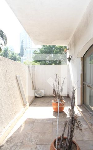 Apartamento à venda com 355m², 4 quartos e 3 vagasVaranda