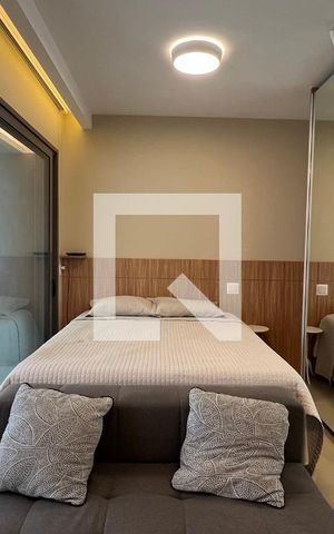 Apartamento à venda com 41m², 1 quarto e 1 vaga Apartamento à venda com 41m², 1 quarto e 1 vagaStudio