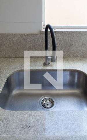 Casa à venda com 180m², 3 quartos e 4 vagas Casa à venda com 180m², 3 quartos e 4 vagasCozinha