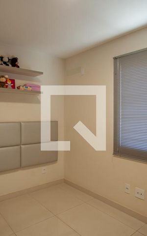 Casa à venda com 180m², 3 quartos e 4 vagas Casa à venda com 180m², 3 quartos e 4 vagasQuarto 2