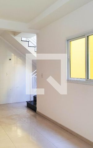 Apartamento à venda com 98m², 2 quartos e 1 vaga Apartamento à venda com 98m², 2 quartos e 1 vagaSala