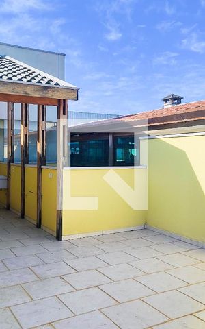 Apartamento à venda com 98m², 2 quartos e 1 vaga Apartamento à venda com 98m², 2 quartos e 1 vagaCobertura