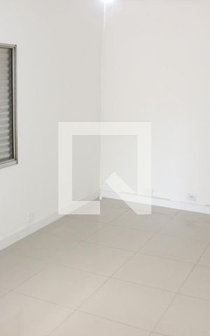 Casa para alugar com 60m², 1 quarto e 1 vagaSala/Quarto