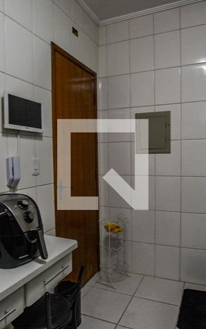 Apartamento à venda com 75m², 2 quartos e 2 vagasCozinha e Área de Serviço