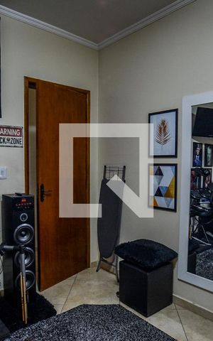 Apartamento à venda com 75m², 2 quartos e 2 vagasQuarto 2