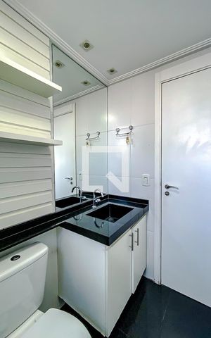Apartamento para alugar com 57m², 2 quartos e 1 vagaBanheiro