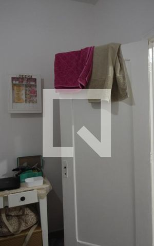Casa à venda com 200m², 2 quartos e 2 vagasQuarto 1