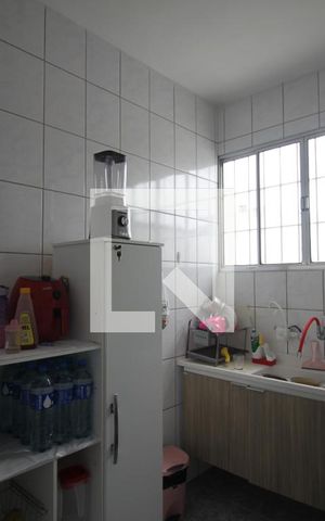 Casa à venda com 200m², 2 quartos e 2 vagasCozinha