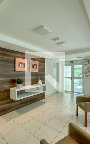 Apartamento à venda com 72m², 2 quartos e 2 vagas Apartamento à venda com 72m², 2 quartos e 2 vagasHall de entrada