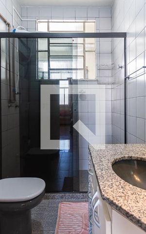 Apartamento à venda com 95m², 2 quartos e sem vagaBanheiro