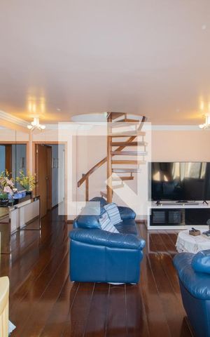 Apartamento à venda com 330m², 3 quartos e 2 vagas Apartamento à venda com 330m², 3 quartos e 2 vagasSala