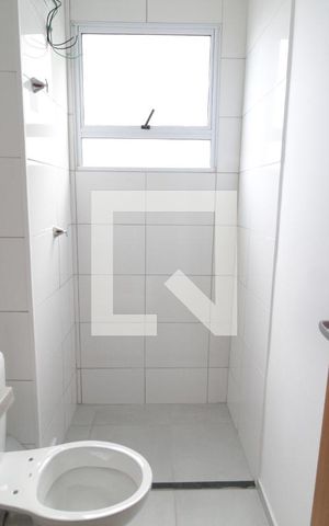 Apartamento para alugar com 45m², 2 quartos e 1 vagaBanheiro Social